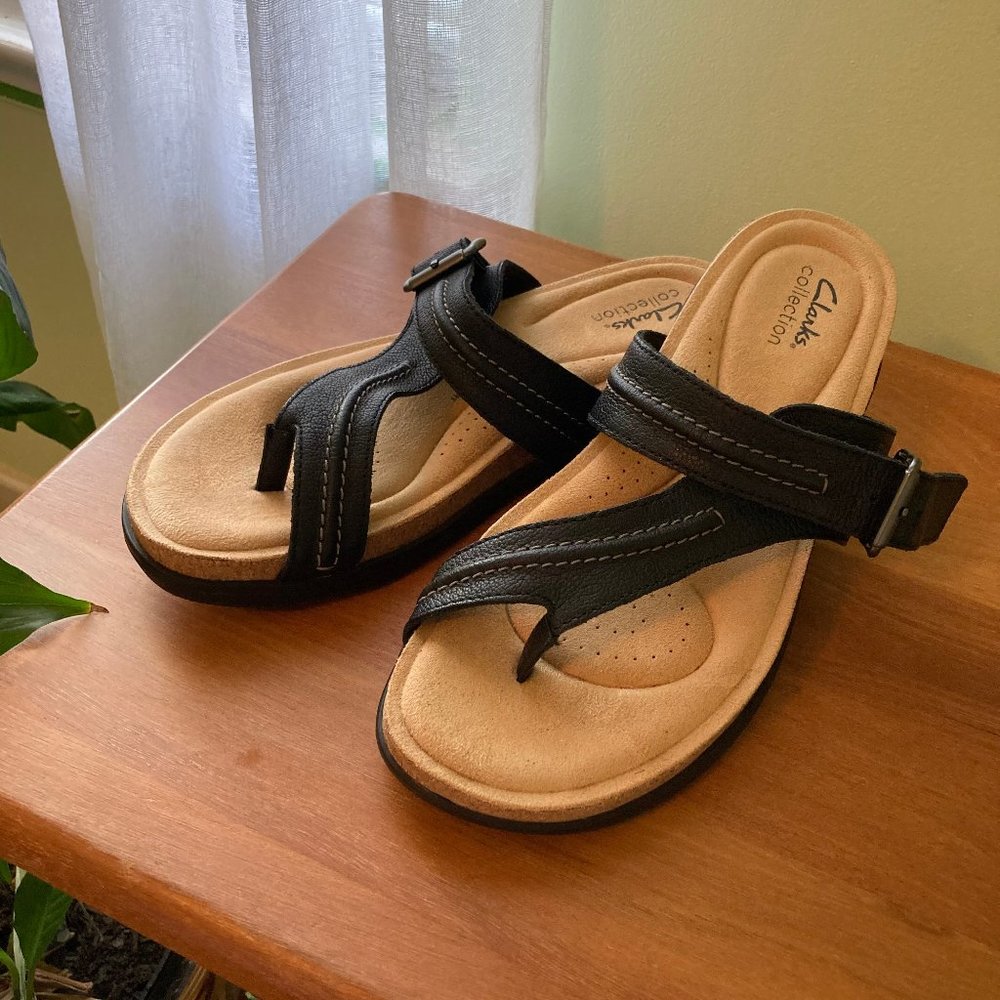 CLARKS Brynn Madi Black Sandals